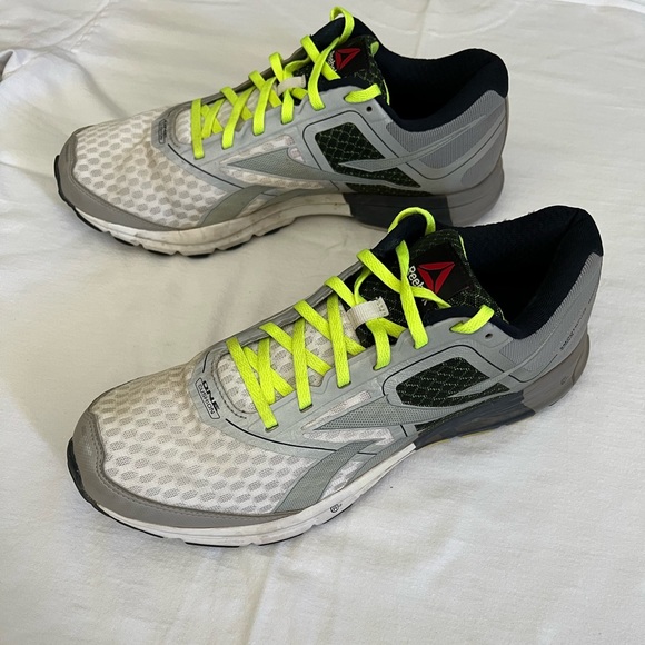 Reebok Men’s One Cushion Steelnavygryyello size 10.5 - Picture 2 of 10